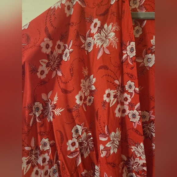 🆕LOFT Red and White Floral Kimono Size XS/S - Picture 4 of 8